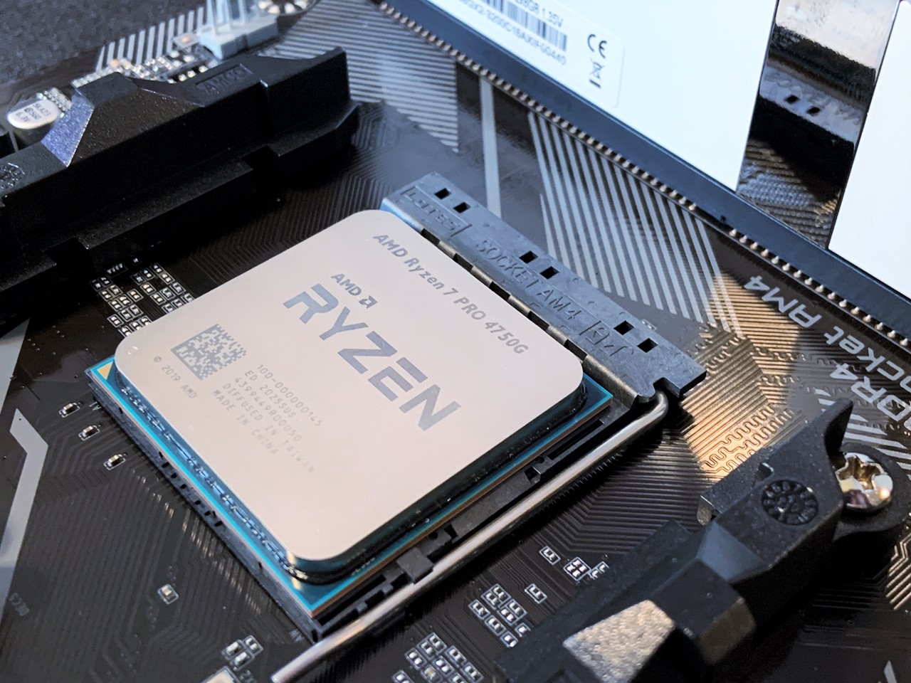 AMD Ryzen 7 PRO 4750G (Renoir) Processor Review - Page 4 of 5 - AMD3D